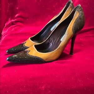 Charles David Brogue-style Dark Brown & Mustard Patent Leather Pointed Heels